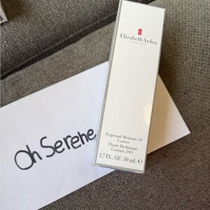 Elizabeth Arden Perpetual Moisture 24 Lotion
